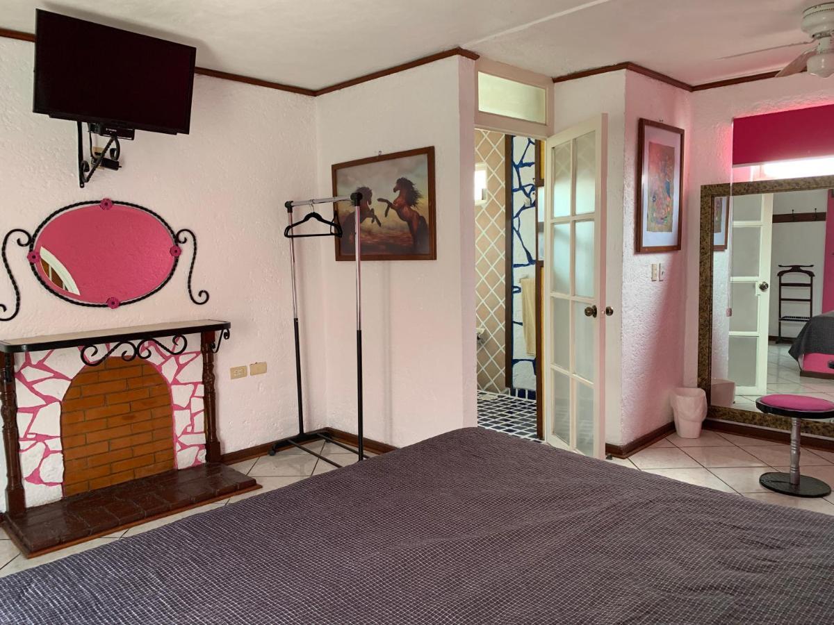Hotel Meson Yollotl à Puebla Extérieur photo