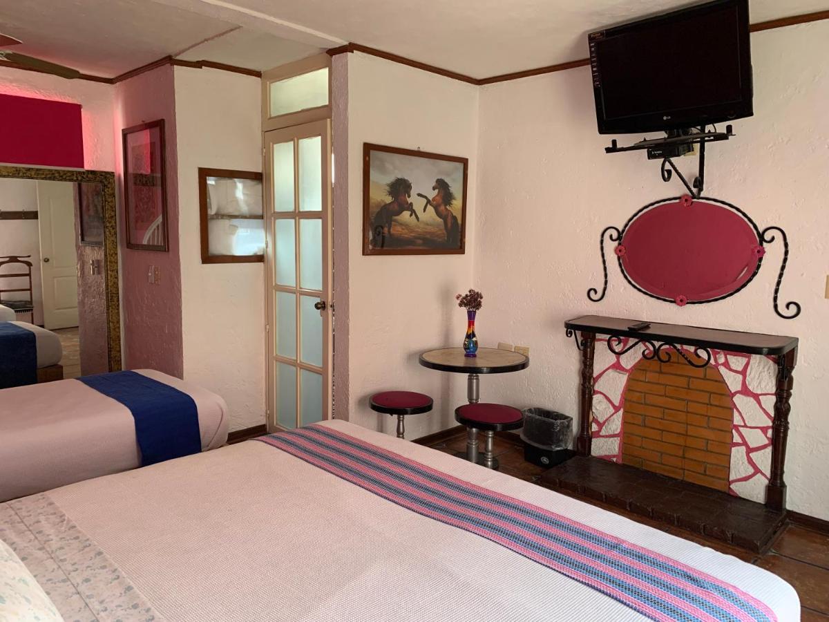 Hotel Meson Yollotl à Puebla Extérieur photo