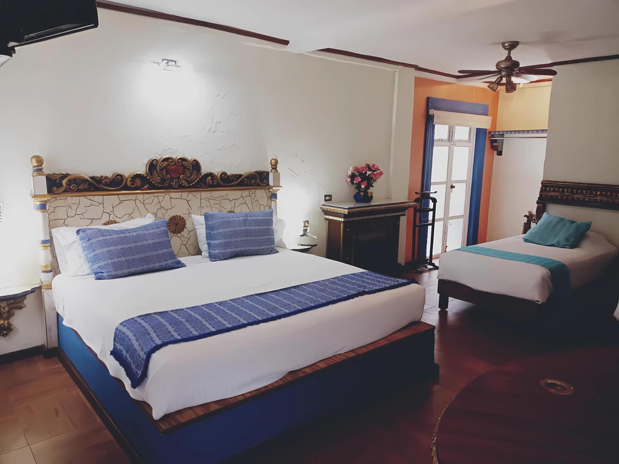 Hotel Meson Yollotl à Puebla Extérieur photo